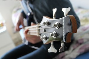 Bass Guitar Chords – A Complete Guide To Understanding Them