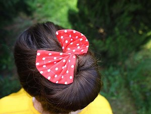 DIY Fabric Hair Bun Maker And Holder - Tutorial And Free Pattern ⋆ Hello Sewing