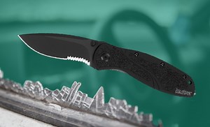 3 Life Saving Tricks to Break Glass Using a Pocket Knife »