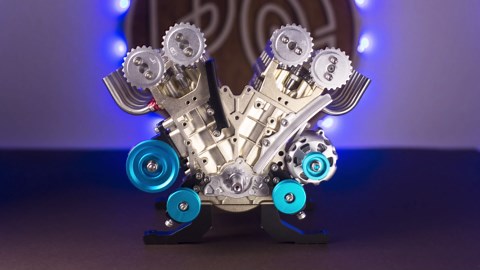 V8 engine build in 2 minutes!