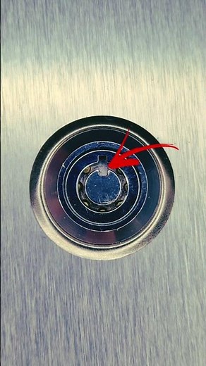 Picking a tubular lock