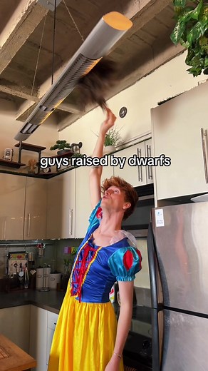 Understanding Guys Raised by Various Unconventional Parents | Dad vs Flies vs Dwarfs