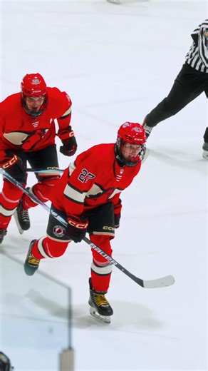 Junior Prospects Hockey League on Instagram: "Bulat in motion💨 A clutch goal by Vojtech Bulat in the 3rd period of the Bauer Winter Championship Final."