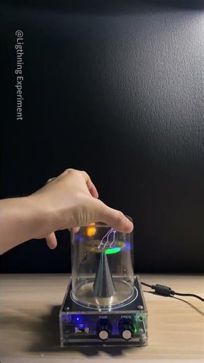 Lightning + Rotating Tool + Water = Incredible Experiment ⚡