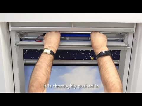 Solar Skylight Blind - Replacing the battery