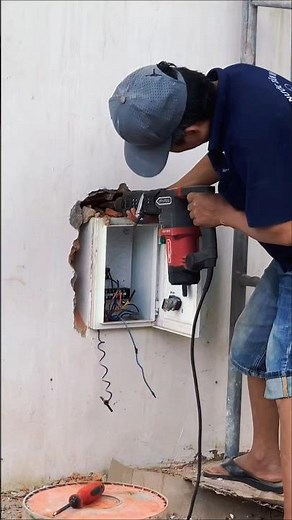 Using a power chisel makes the job a lot easier and saves both time and energy