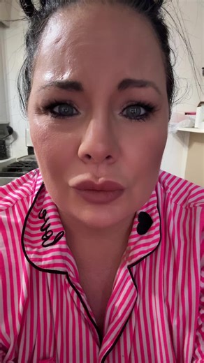 June bug❌ (@goldenjunebug)’s videos with original sound - Clowntastick