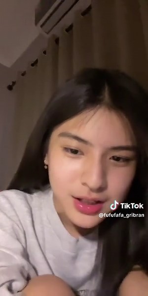 Chell Live Stream April 7, 2025 - Part 1