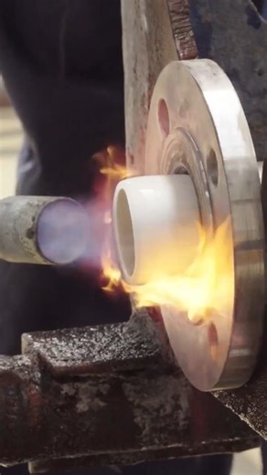 🔍 Let's unveil the lining PTFE steel pipe process！ #machine #pipelining