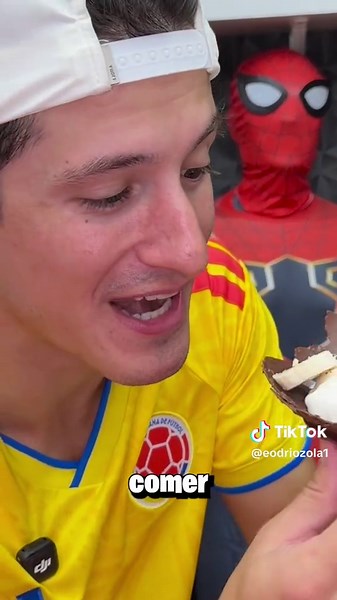 Cómo hacer un plato de chocolate con un globo