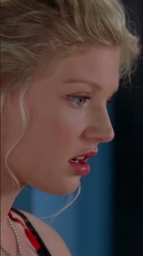 Lewis is hiding something from Cleo 😳 #h2o #h2ojustaddwater