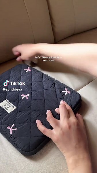 Cleaning My iPad for a Fresh Start in 2025