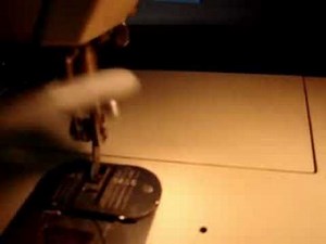 Singer Athena 2000 Electronic Sew Machine