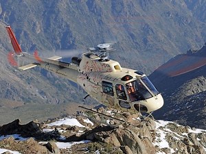 Helicopter Comparison: Airbus H125 versus Bell 206L-4