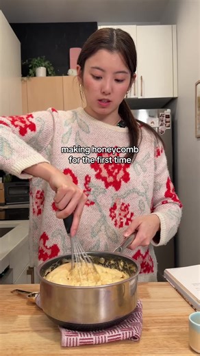 Making Honeycomb and Baking Delicious Cookies