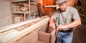 What is a Cabinet Scraper – Different Types and Uses?