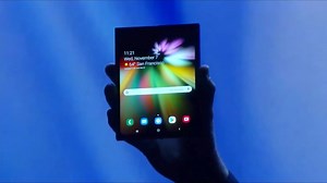 Samsung has revealed its plan to make a folding phone | BBC Technology News