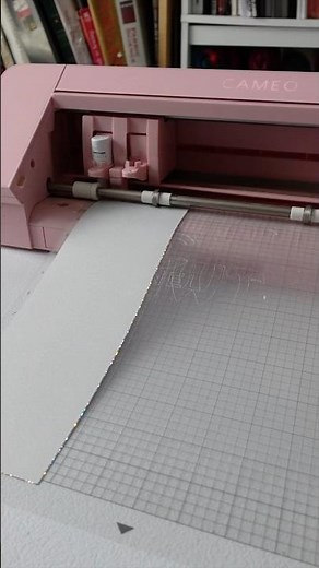 DIY Wood Signs: Silhouette Cameo HTV Magic, HTV on wood with my silhouette cameo 🤭🤲