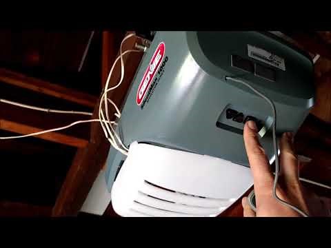 Programming a Genie Garage Door Opener Remote