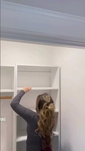 Free Modular Closet Plans! My go-to quick and easy closet plans that are actually easy to hang!