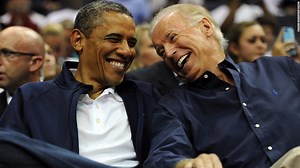 Joe Biden and President Obama memes are taking the Internet by storm! 😂 http://on.hln.tv/61868Gaug via CNN Politics | HLN