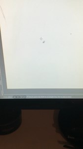 I can’t draw small details because this keeps happening