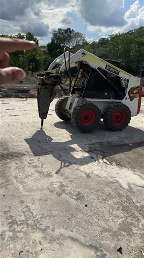Bobcat skid steer loader operating techniques