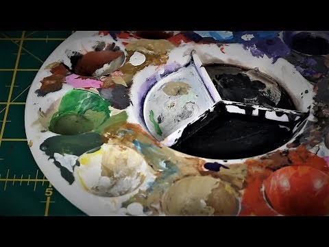 The secret to cleaning plastic paint palettes