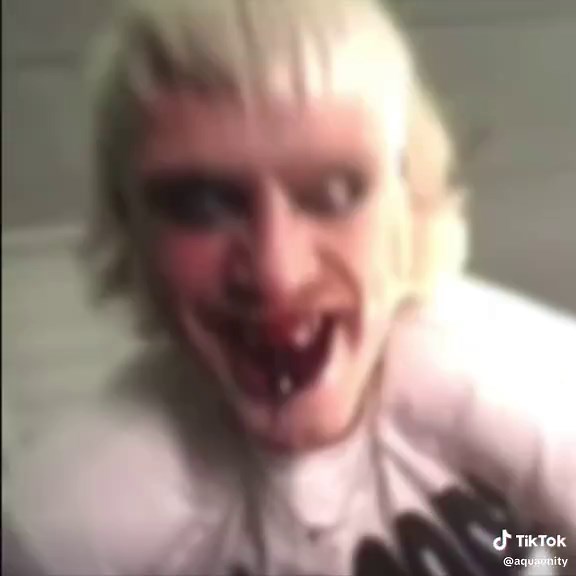 Exploring Multifandom Concepts in Cinema