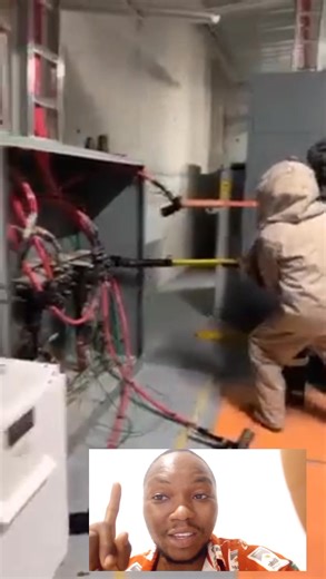 Elbow Operation with Load #Lineman #electrician #everyone #electrical | Line Man