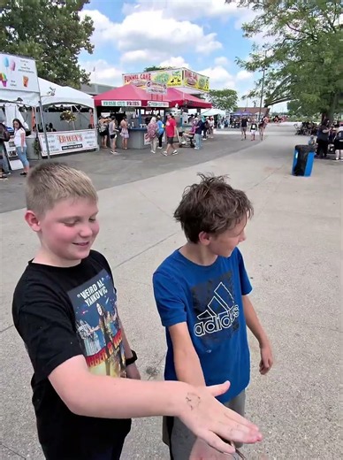 Spooned Boys @TheOhioStateFair @theohiochannel #spooned #getspooned #spoonman #statefair #busking