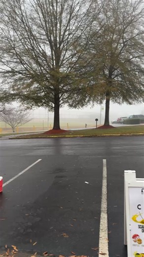 It’s the Easley Holiday Market time! Come shop with us at the Larry Bagwell Gym from 10:00 AM to 3:00 PM! 💚❤️ | City of Easley, South Carolina