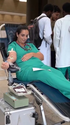 Faculty of Medicine and Pharmacy | UM5R on Instagram: "🩸 Donner son sang, c’est offrir la vie. Le jeudi 24 juillet 2025, la Faculté de Médecine et de Pharmacie de Rabat a organisé, en partenariat avec l’Agence Nationale du Sang et de ses Dérivés et l’Association des Médecins Internes de Rabat, une journée dédiée au don de sang. Cette journée a été honorée par la présence de Monsieur DOGHMI Kamal le Directeur de l’Agence Nationale du Sang et de ses Dérivés. Elle a également été marquée par la si