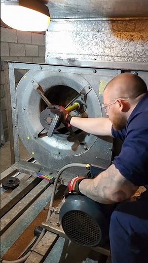 Fixing Misalignment with the Fluke 835 Laser Belt Alignment Tool!