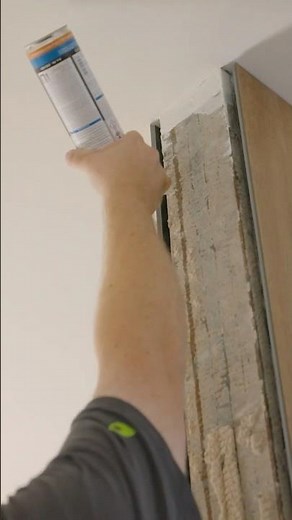 Stahlträger verkleiden: Hohlräume mit 2K-Schaum füllen! #diy #handwerk #baustelle