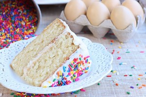 Best Vanilla Cake Recipe Ever!