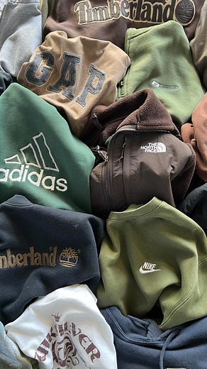 1STCLASS on Instagram: "Simple fits >>> . . . Browse our collection using these outfit guides and get inspired to create a look that’s uniquely you. . . . 1STCLASS-VINTAGE.COM . . . Follow us @1stclass.vintage for weekly inspo & vintage drops"