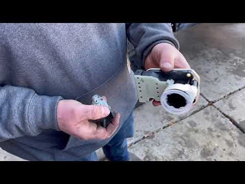 How To Replace An Ignition Switch In A Jeep Cherokee