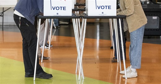 Heat advisory for Metro Detroit, Trump and Vance in Michigan this week and more top stories