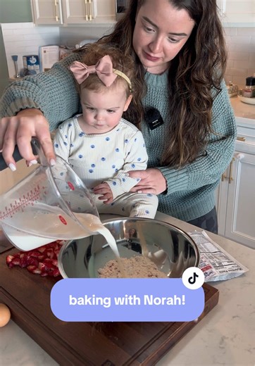 Baking strawberry and blueberry muffins with Norah 🥹🍓🫐 using @Martha White muffin mixes so easy and SO DELICIOUS! 😊 #marthawhitepartner #baking #momtiktok #toddlersoftiktok #baker
