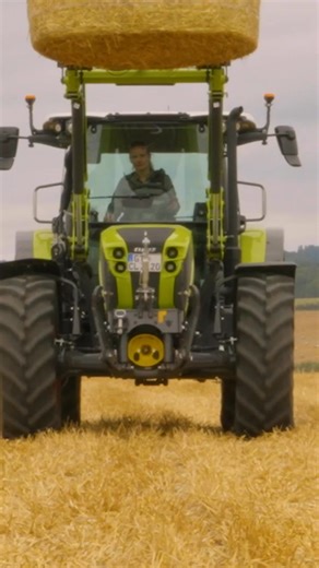 🚜 Kompakt. Kraftvoll. AXOS. 💪 Ob auf dem Hof, dem Feld oder der Straße – der neue AXOS 3 bringt Power und Präzision auf den Punkt! ✔️ Wendiger 4-Zylinder ✔️ Bis zu 5,3 t Hubkraft ✔️ 90 l/min Hydraulikleistung Perfekt für Familienbetriebe, gemacht für Macher. 👉 Bist du bereit für den nächsten Schritt? | CLAAS