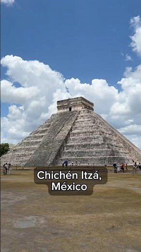 Mayan pyramid and ruins of Chichén Itzá, México | Roaming History #history