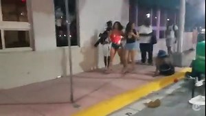 Miami Beach, Overwhelmed by Spring Break, Extends Emergency Curfew