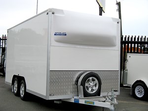 wind bubble/deflector on trailer