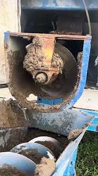 Centrifuge Dewatering Wastewater Sludge