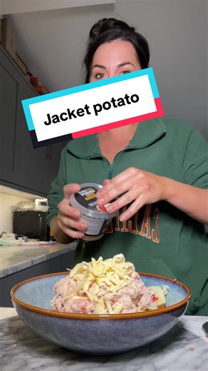 Part 2 on @janinekxx yummy!! #jacketpotato #eat #foodies #foodtok #dishupdinnerwithme