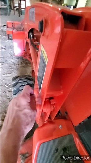 Remove front loader on Kubota Tractor