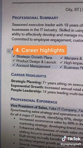 Crafting an Impressive Executive Resume: Tips & Examples