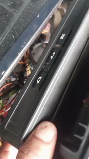 #auto fuse box wiring 3 December 2025