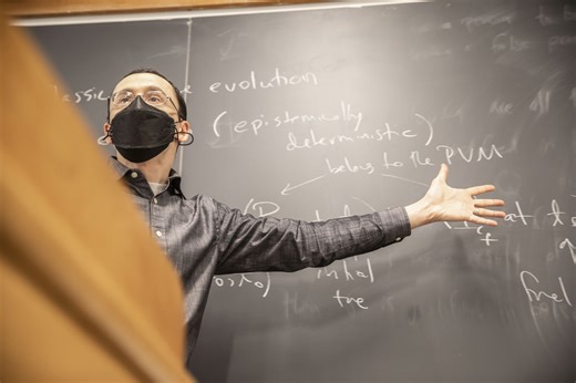 Harvard class studies the philosophy of physics